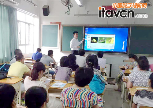 �WУ��ϣ�ֽ�������ƽ����v�����