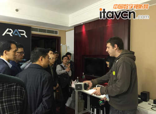 意大利RCF, 尼古拉先生擔任RAR產品演示嘉賓