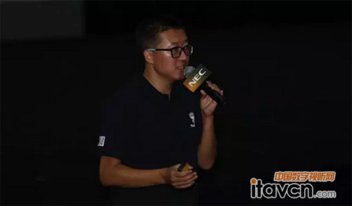 NEC顯示產(chǎn)品解決方案事業(yè)部總經(jīng)理張衛(wèi)國先生親自講解