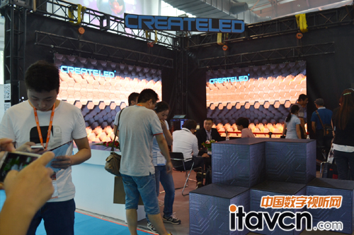 ���@���չ�_