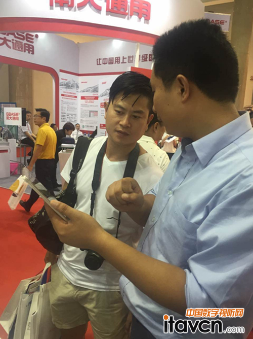 �D3�������ˆT���^��չʾ&ldquo;�����ھ�����&rdquo;APP