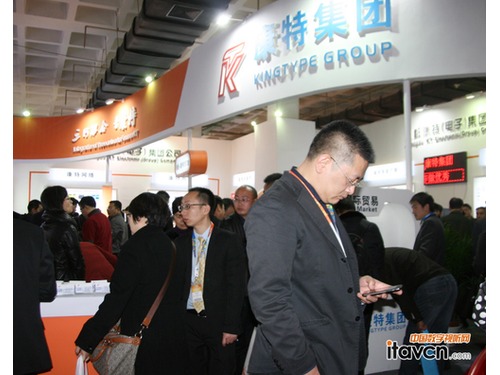 ���ؼ��F���W�ںϽ�Q�������CCBN