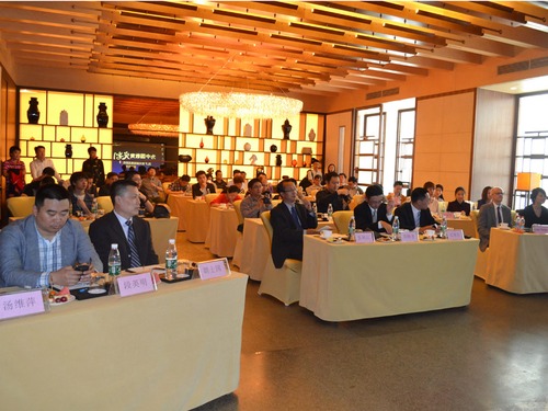 ����DLP���ⳬ�̽�ͶӰ�l�����F��