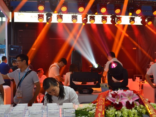 ���I(y��)��չλ3