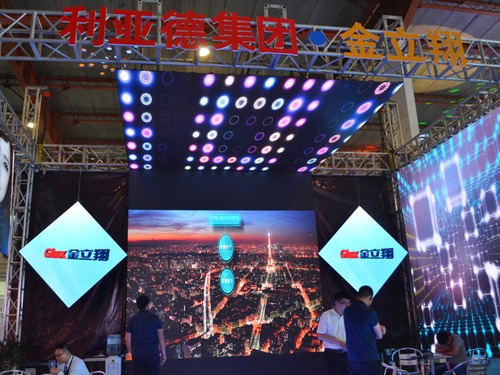 ������չλ