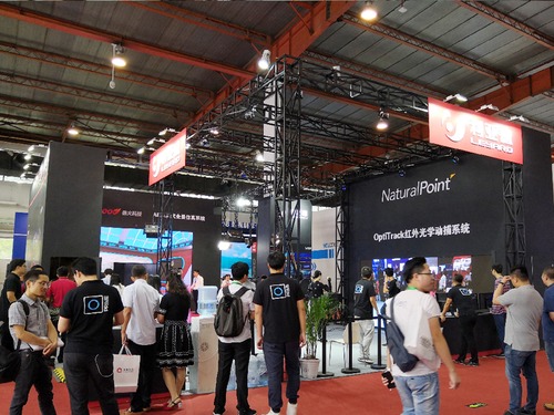 ������չλ