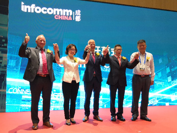 ֱ���׌óɶ�InfoComm �F(xi��n)��(ch��ng)���ʻ��