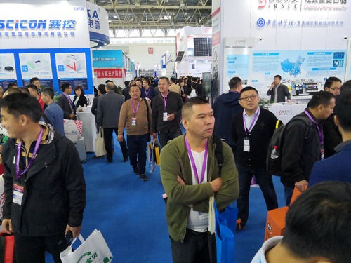 �F(xi��n)���^��