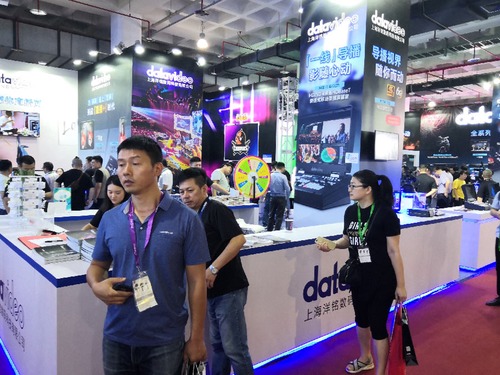 ��㑔��aչλ