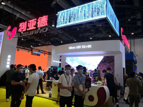 ������չλ