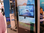 傲智數(shù)碼攜多款產(chǎn)品閃亮上海數(shù)字標牌展