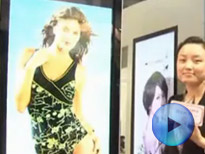 大恒創(chuàng)新展出DHU系46寸多媒體廣告機