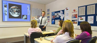 交互式平板成電子白板市場新“爆點”