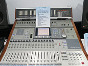 Tascam DM-3200��(sh��)���{(di��o)���_(t��i)