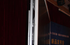 豐信達(dá) 無線無縫·液晶大屏幕現(xiàn)場圖片