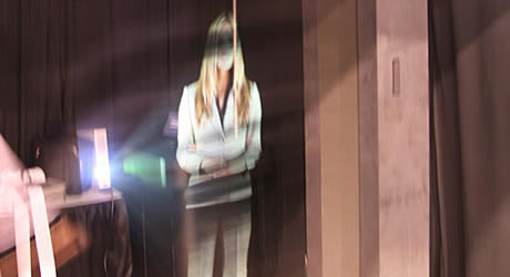 ���w̓�MͶӰ���g����Infocomm2010