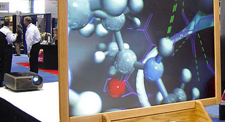 Infocomm������ҕ�¿�3D���wͶӰ�C�ع�