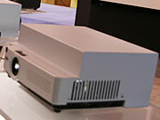 ����PDG-DWL2500Jȫ����̽�ͶӰ�C�@�FInfocomm2010